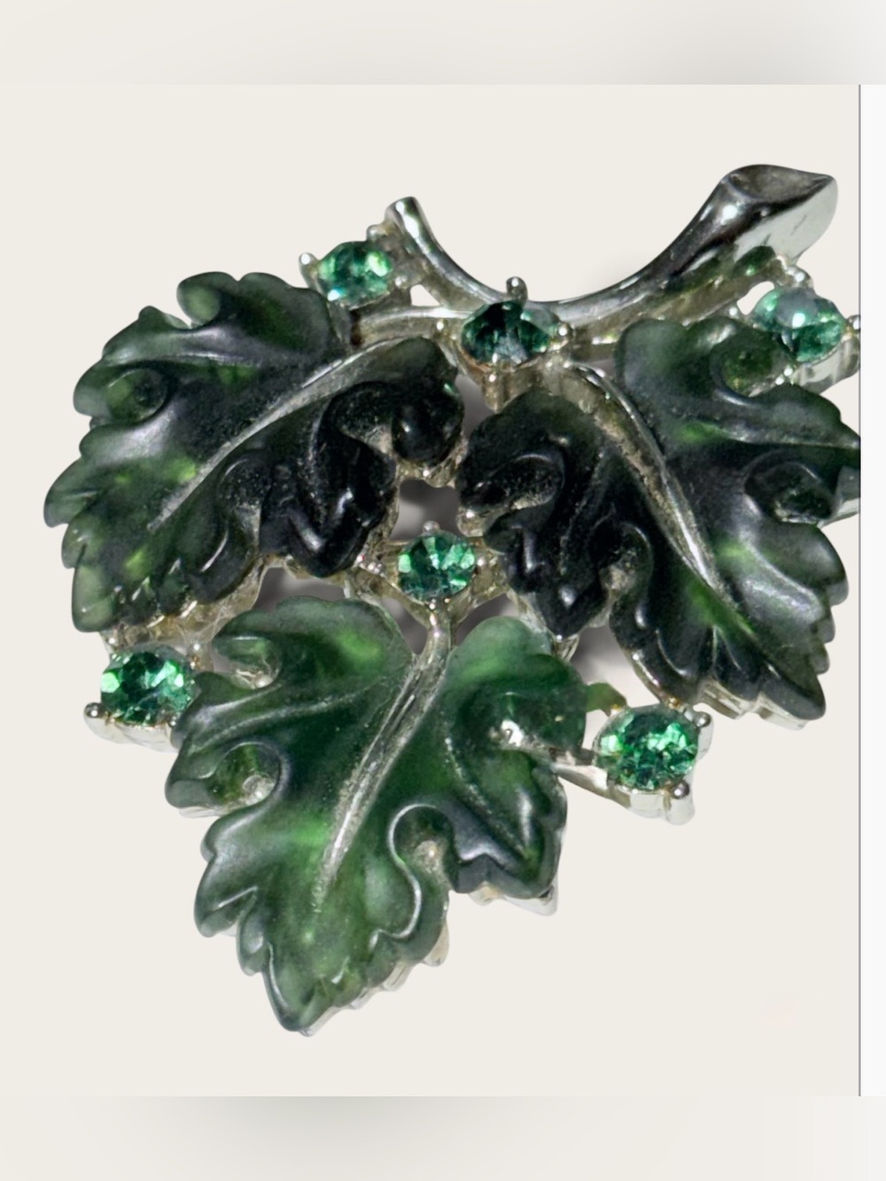 Vintage Signed Lisner Green Molded Leaf Rhinestone Brooch